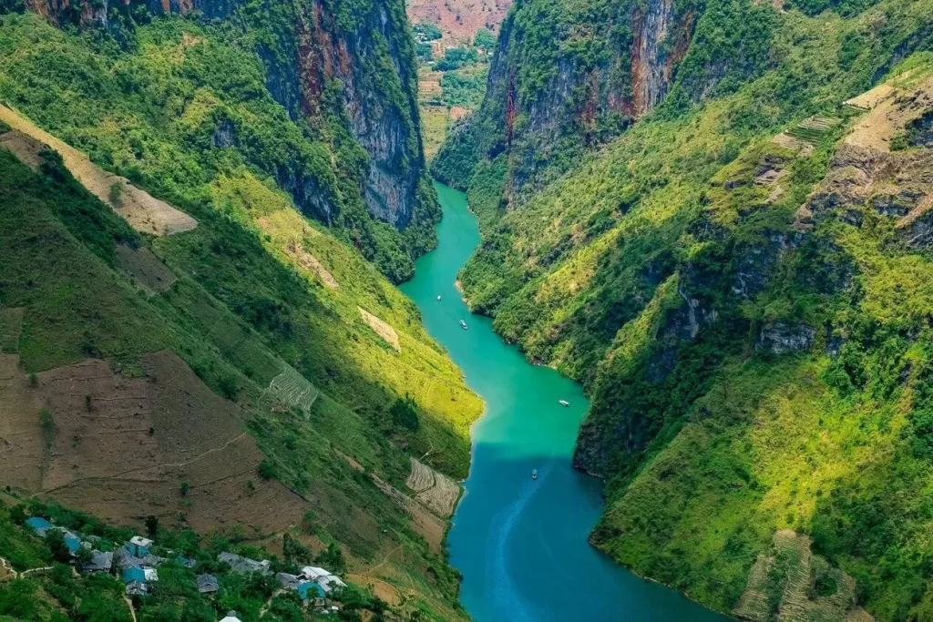 Ha Giang Loop itinerary - Nho Que River