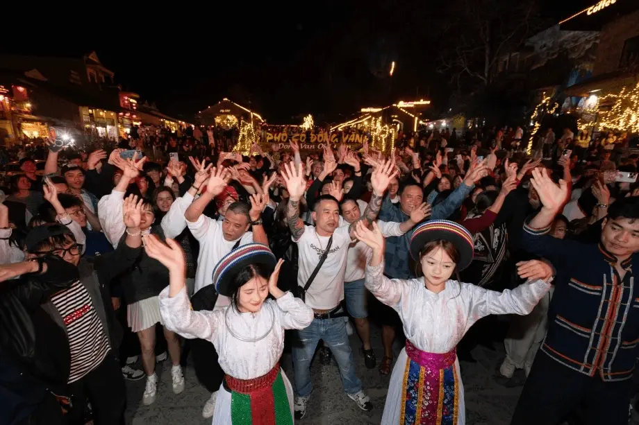 What to Pack for the Ha Giang Loop