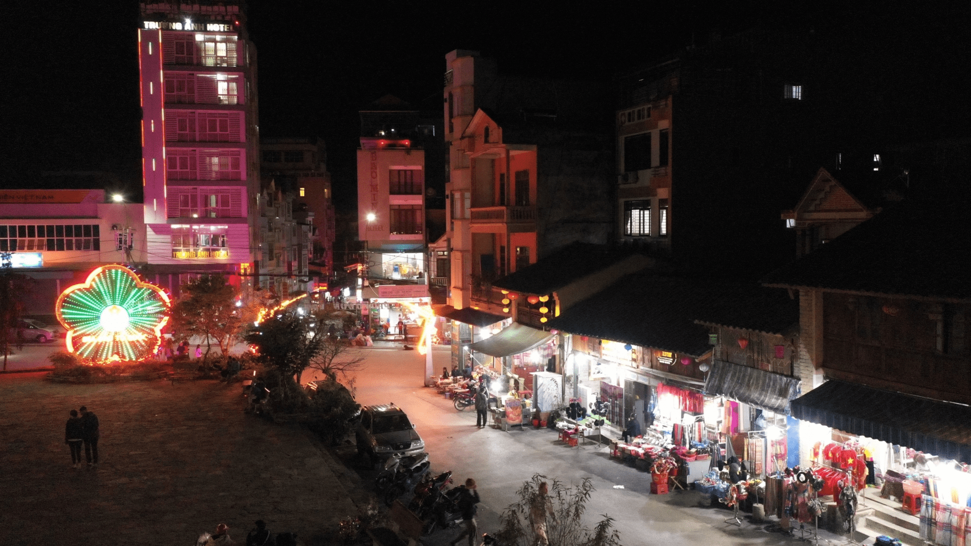 Ha Giang Night Market Guide: Where to Go, What to Eat, and How to Stay Safe 