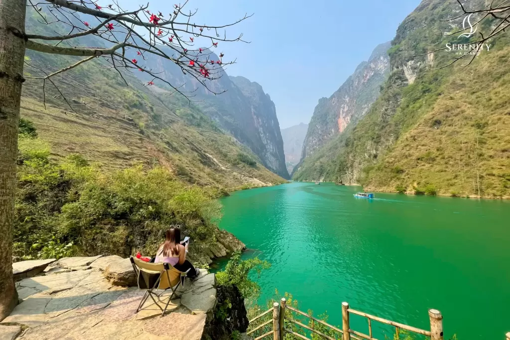 tour ha giang nho que river 