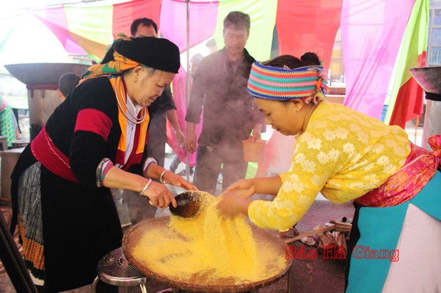 ha giang food - mèn mén