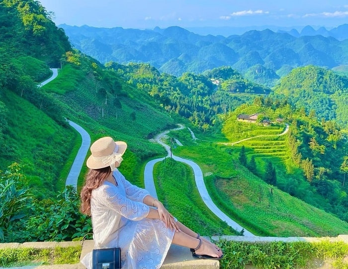 quan ba twin mountains ha giang