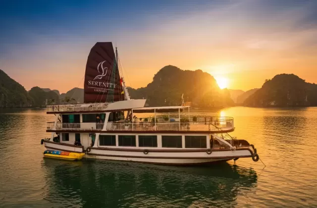 Lan Ha Bay Half Day Sunset Cruise